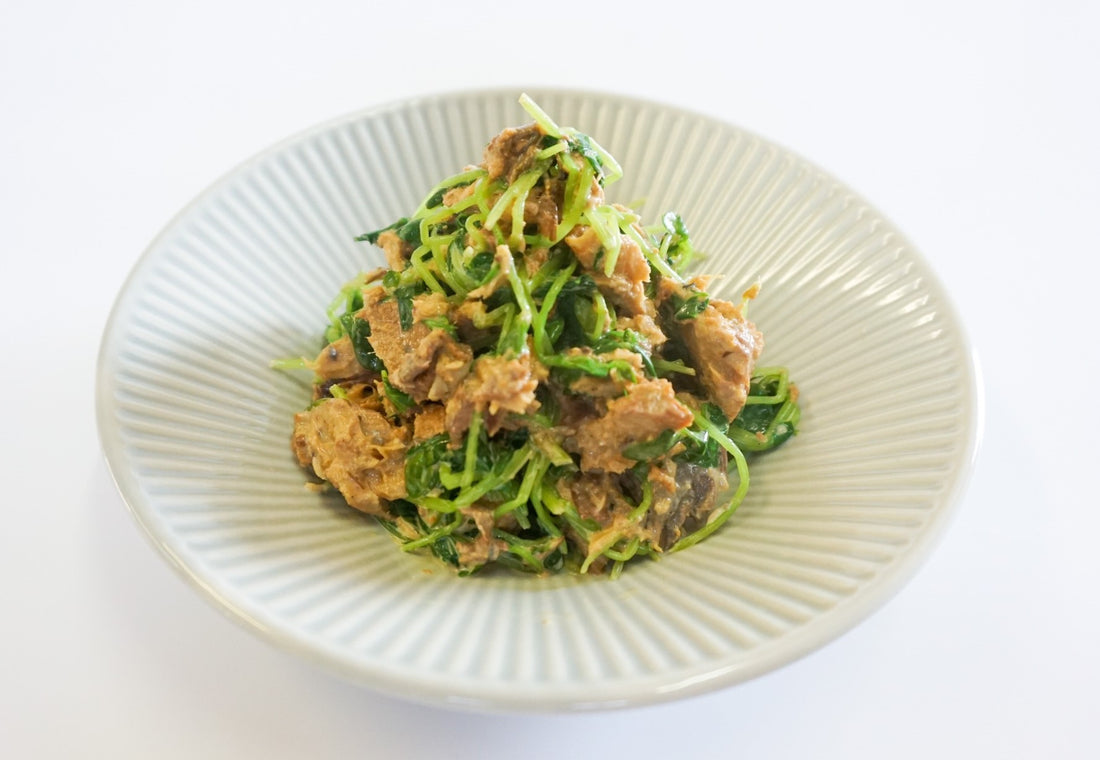 サバ味噌豆苗マヨサラダ